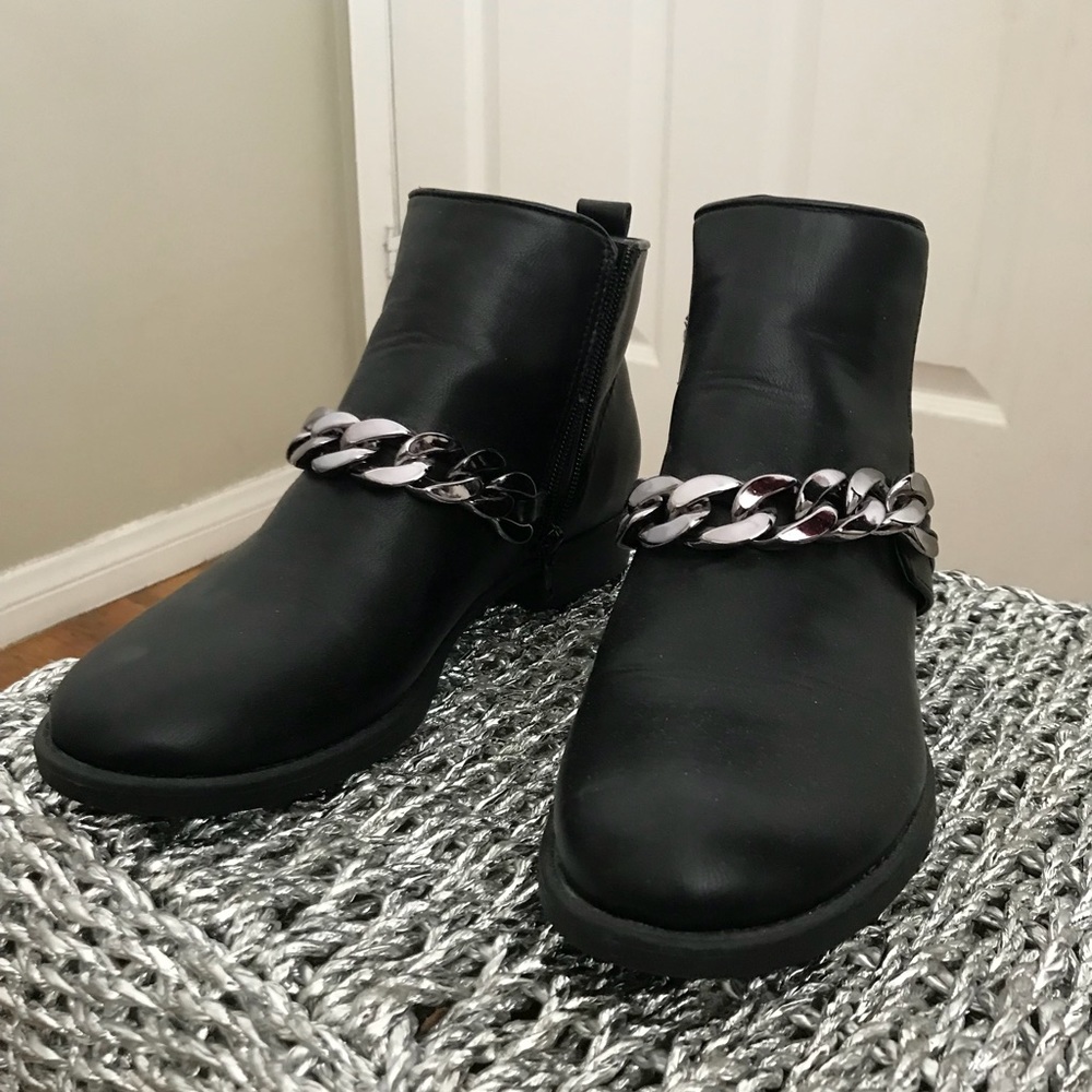 Guess Black Ankle Booties
